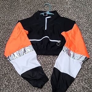 LOVE crop top windbreaker